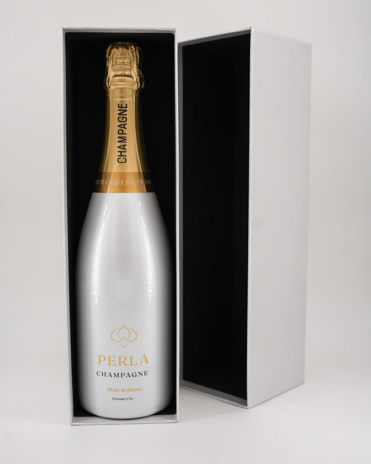 Champagne Perla Blanc de Blancs Premier Cru 750ml 12% - Image 3